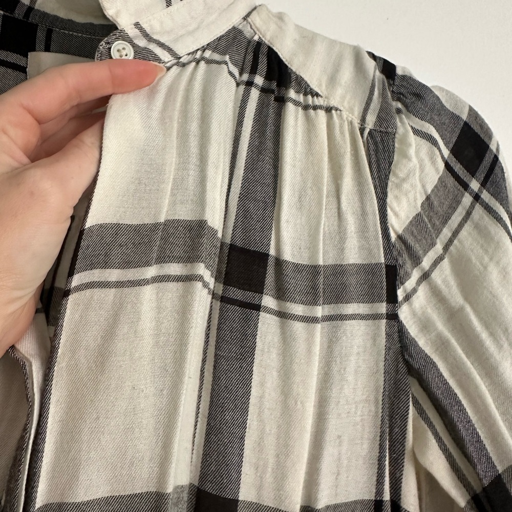 Loft button down - Picture 2 of 2